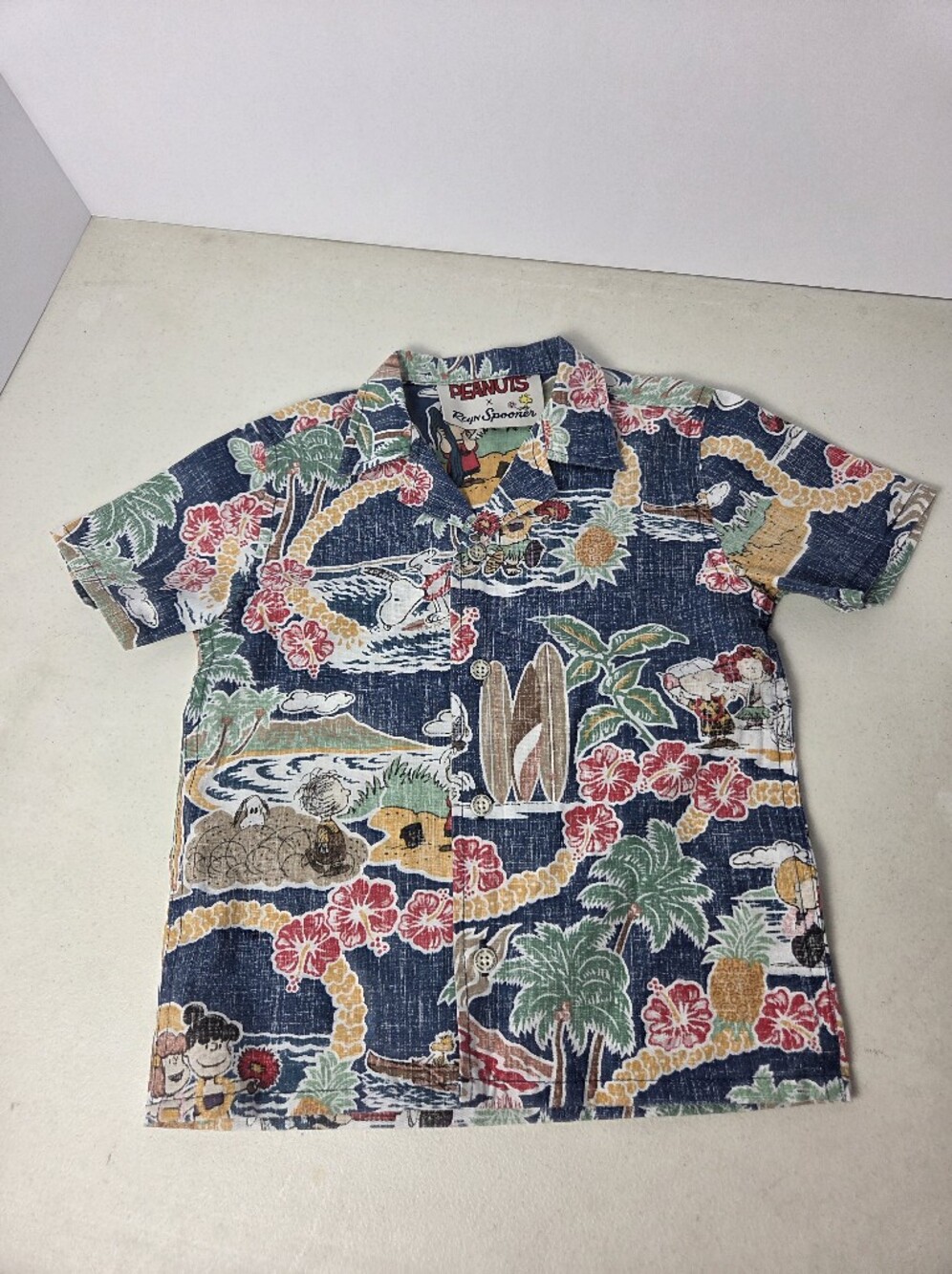 REYN SPOONER x PEANUTS Reverse Print Hawaiian Aloha Shirt Boys  Snoopy